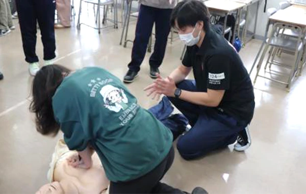 高等学校での救命講習
