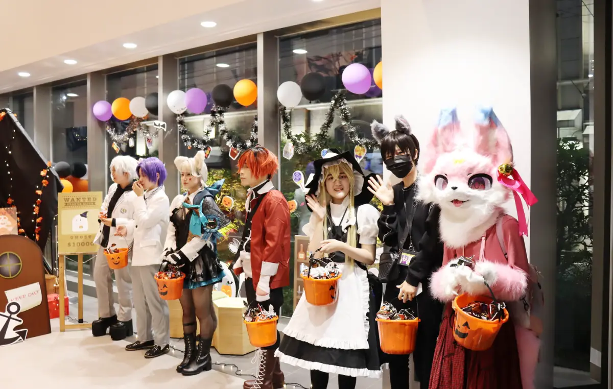 ハロウィンお菓子配り